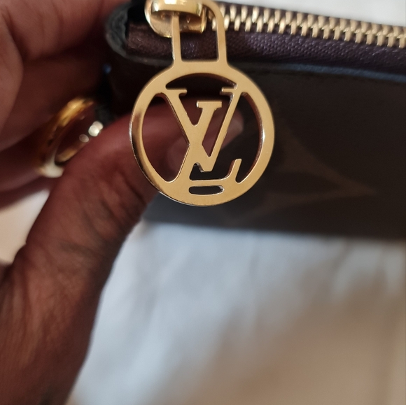Louis vuitton reverse trio pouch - Picture 4 of 5